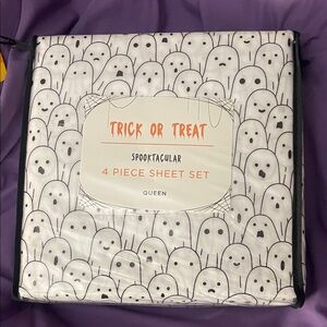 Ghost Print Queen Sheet Set